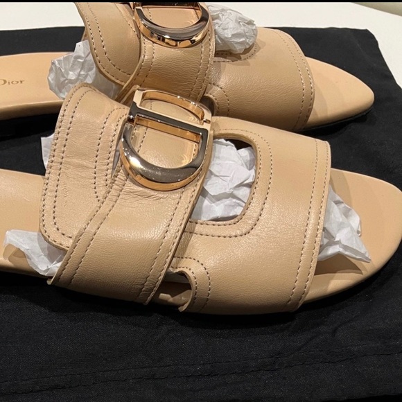 Inspired Tan Leather Sandal - Picture 2 of 4